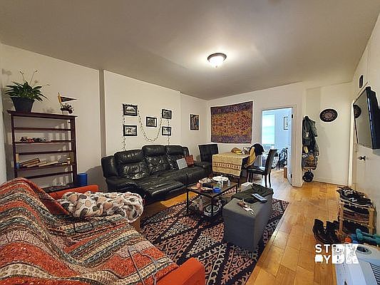 1st image of 162 Halsey St #3A