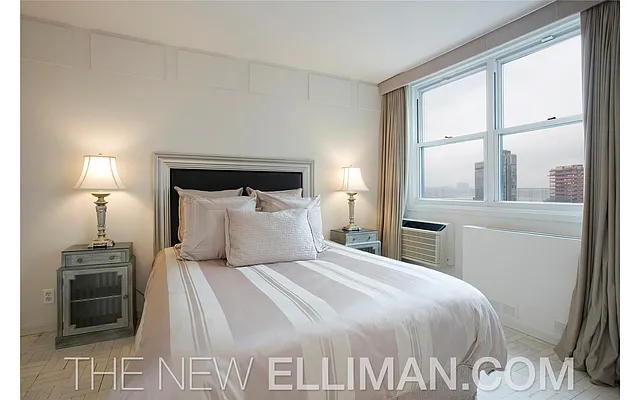 Rented by Douglas Elliman | media 4
