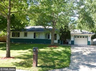 8738 Indahl Ave S, Cottage Grove, MN 55016