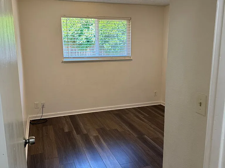 4930 Bluebelle Way — Photo 10