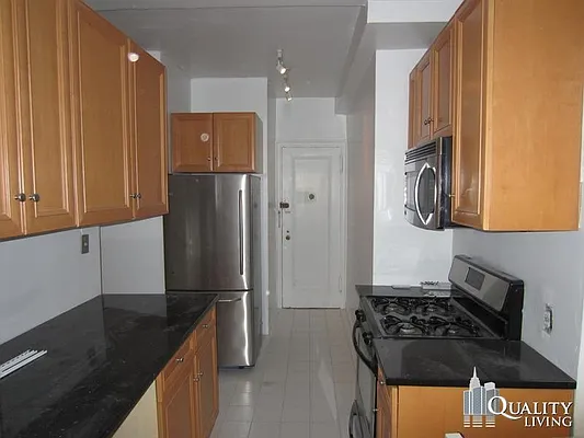 Rented by (Legacy) NY Quality Living Uptown | media 3