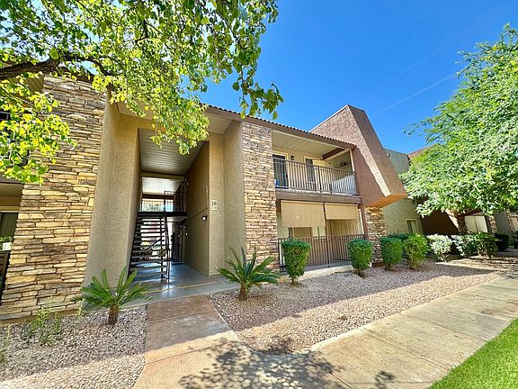 2nd image of 5060 Indian River Dr Unit 379