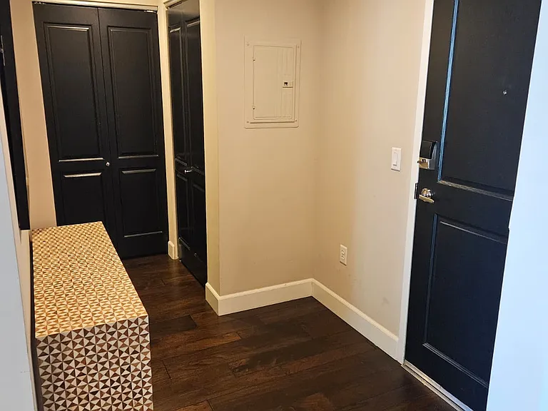 50 N Sierra St — Photo 14