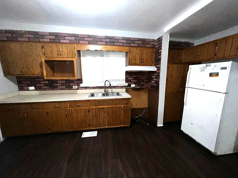 10655 S Hoxie Ave #1 — Photo 12