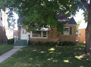 32 163rd Pl, Calumet City, IL