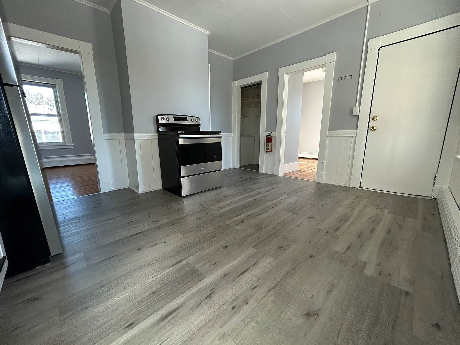 2 bed, 800 sqft, $1,795 — Photo 4