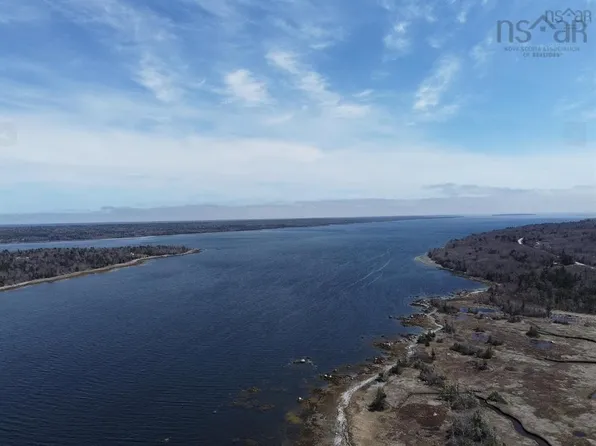 Sandy Point Rd, Shelburne, NS B0T 1W0