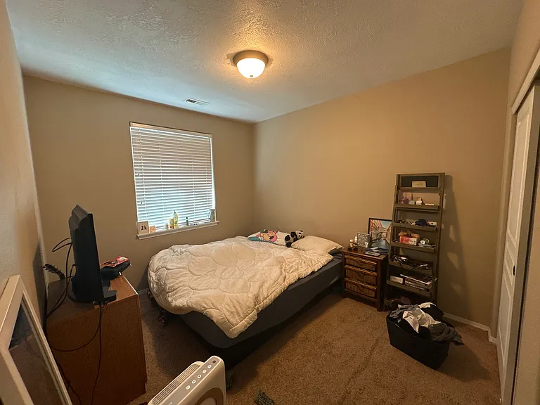 21213 SE Golden Market Ln — Photo 9