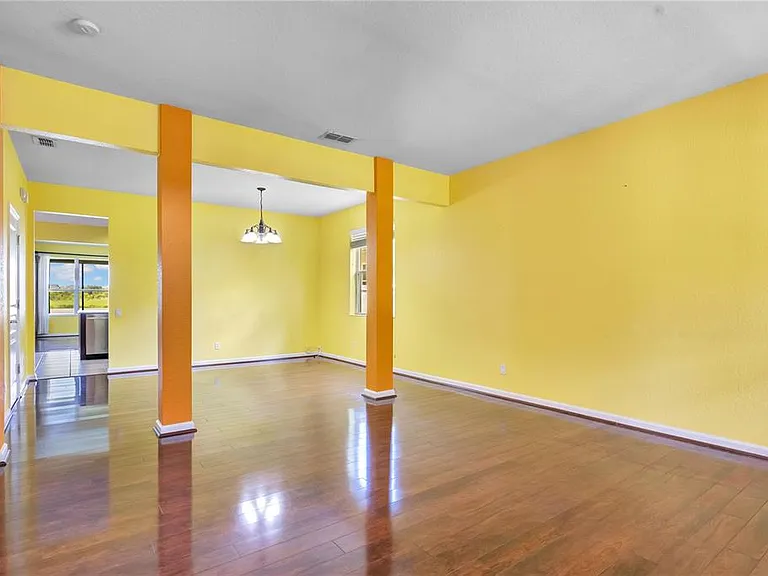 7325 Derexa Dr — Photo 5