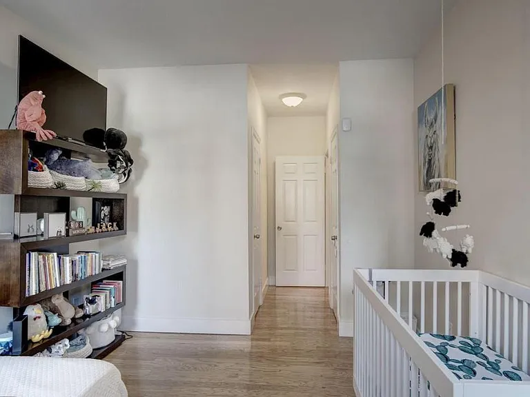 1205 N St NW #C — Photo 8