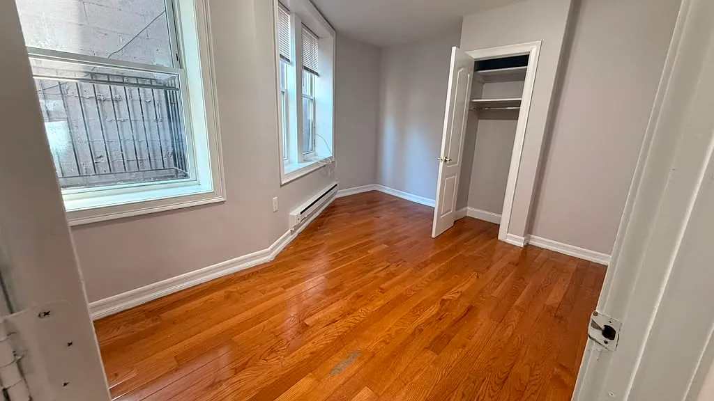 5902 Madison St — Photo 4