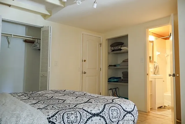 221 Pameto Rd #B — Photo 6