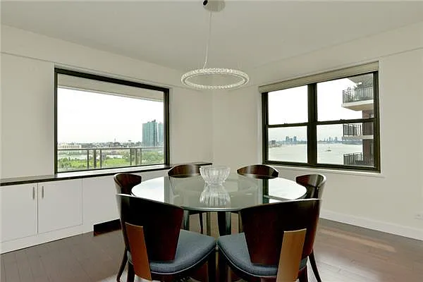 Sold by Stephen P. Wald | media 4