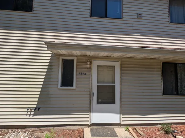 6863 Fillmore Dr, Merrillville, IN 46410