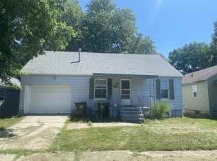 603 1/2 4th Ave, Rock Falls, IL 61071