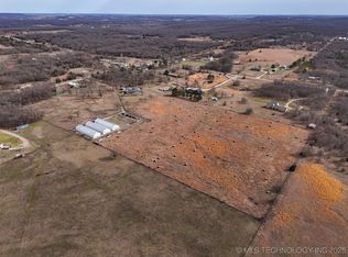 24833 S 200th Rd, Henryetta, OK 74437