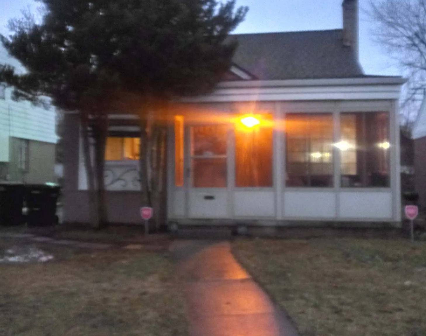 W Outer Dr, Detroit — Photo 1