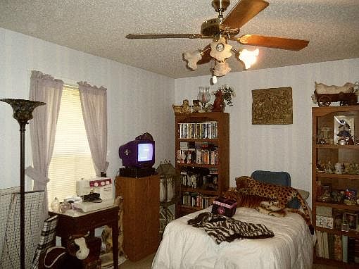 5th image of 1157 Fm 450 N