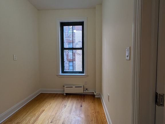 3rd image of 539 E 78th St APT 5F