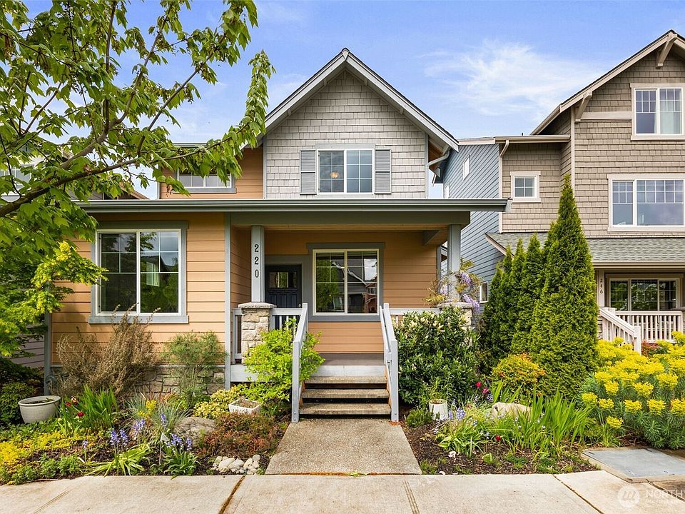 1st image of 220 Olallie Place NE