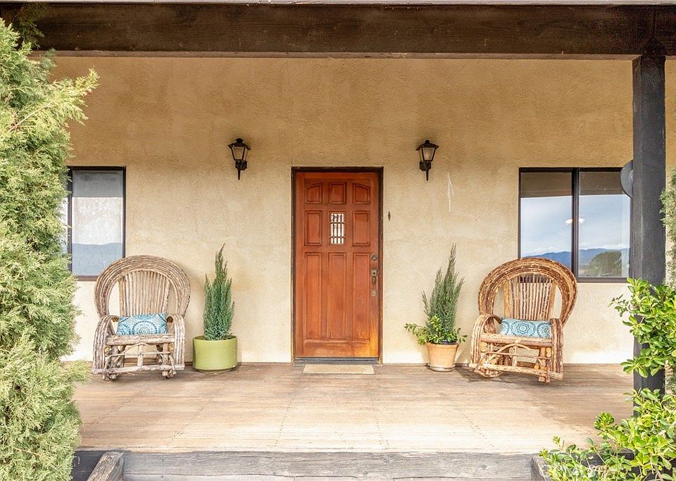 1st image of 42827 Jimson Ln