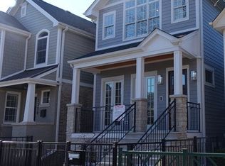 3322 N Hamilton Ave, Chicago, IL 60618