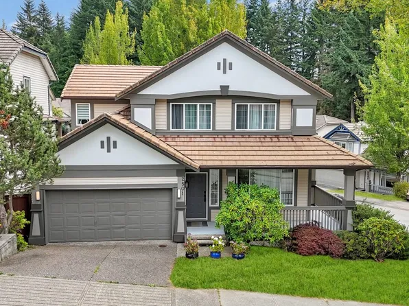 2501 Mica Pl, Coquitlam, BC V3E 3K7