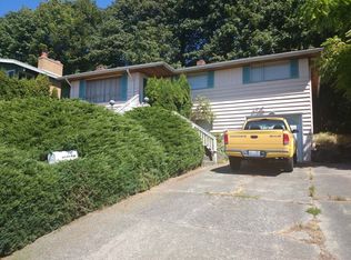 5220 38th Ave SW, Seattle, WA 98126