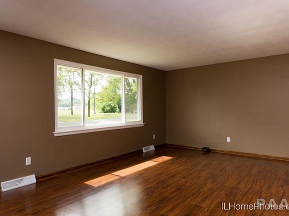 4th image of 1325 E Sankoty Dr