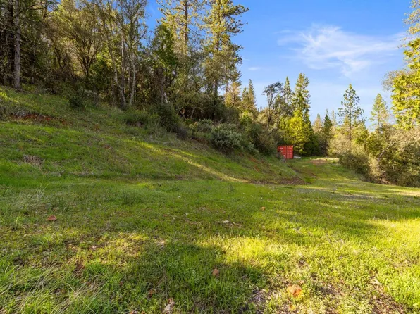 17422 Scopar Rd, Grass Valley, CA 95949