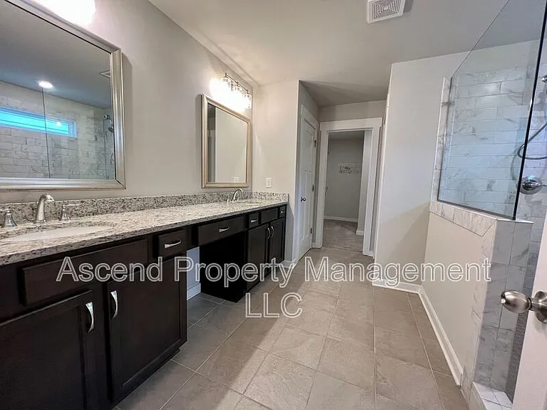 8592 Kensley Ln — Photo 26