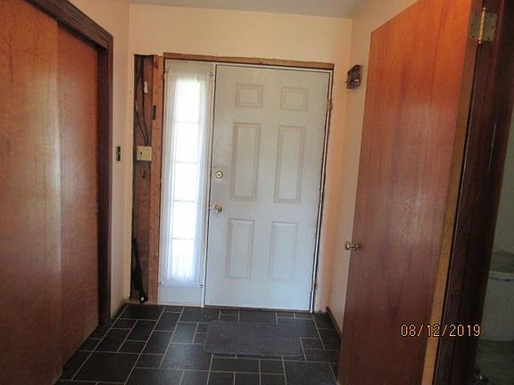 3rd image of 101 Northgate Dr