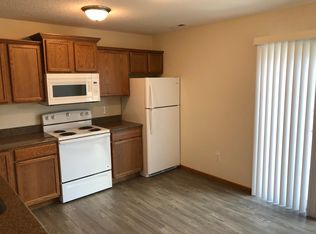 784 Maple St, Waukee, IA 50263