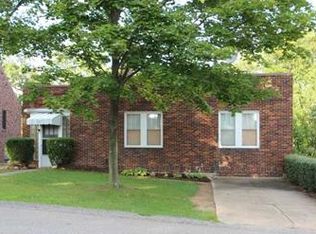 107 Greenboro Ln, Pittsburgh, PA