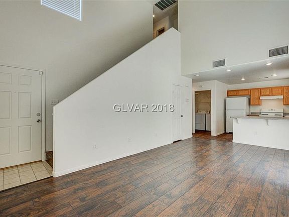 5th image of 5003 Groveland Ave
