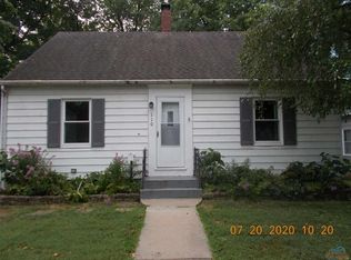 110 E Wilson St, Clinton, MO 64735