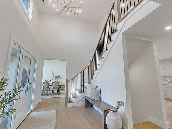 5th image of 12378 S Course View Ln