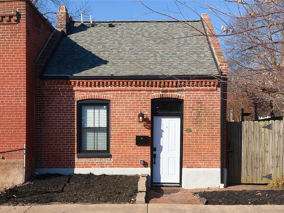 1st image of 2851 Wisconsin Ave
