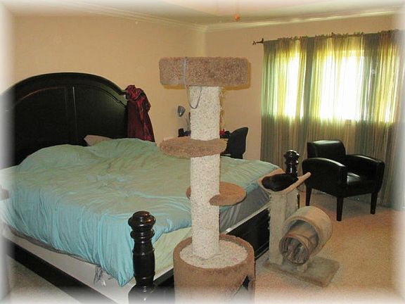 5th image of 2326 Handlin Dr