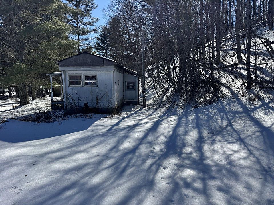 1st image of 516 Wildcat Run Rd