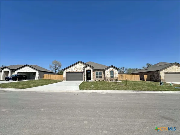 137 Lasso Loop, Lorena, TX 76655