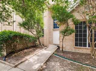 8354 Muirwood Trl, Fort Worth, TX 76137