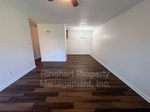 2nd image of 1100-103 Chandler Dr