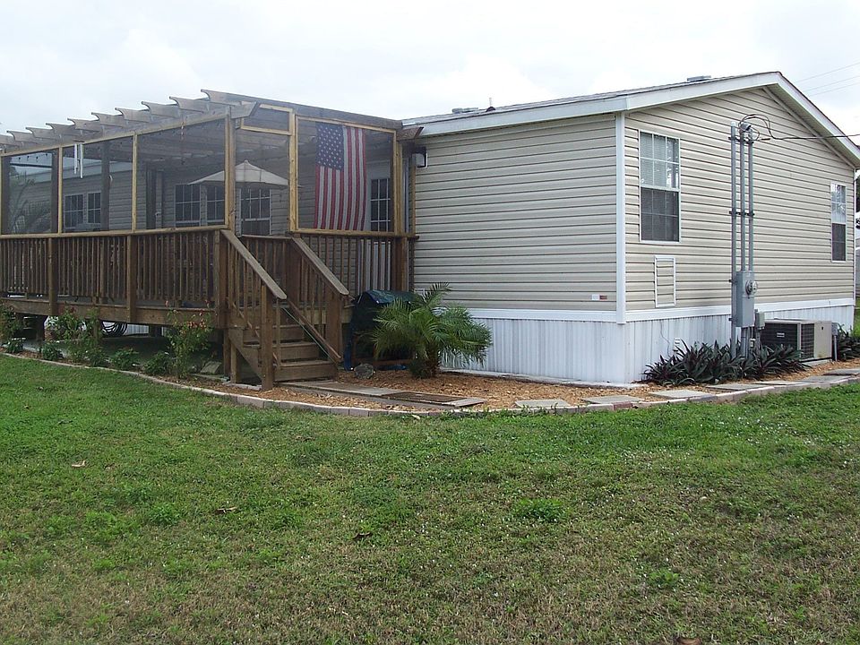 1st image of 4941 23rd Ln N