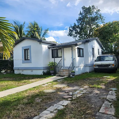1736 NW 53rd St Photo 1