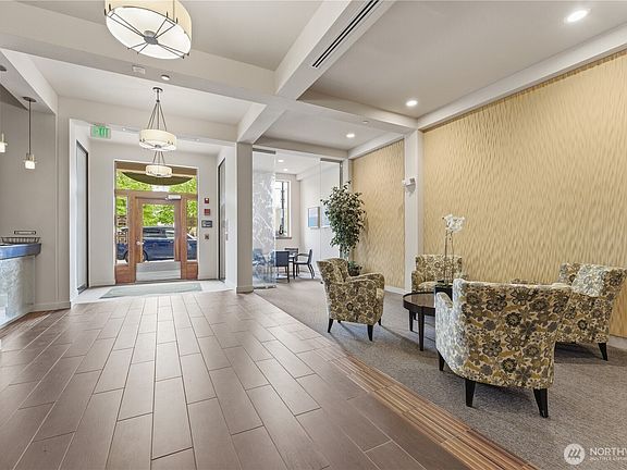 4th image of 16141 Cleveland Street #317