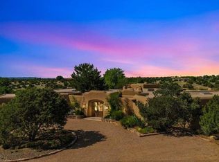 14 Storm View Ln, Santa Fe, NM 87506