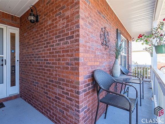 5th image of 703 Jacoby Drive