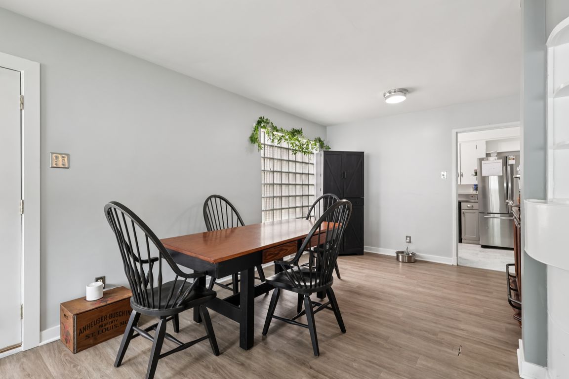 Edgewood Acres-1406-016.jpg