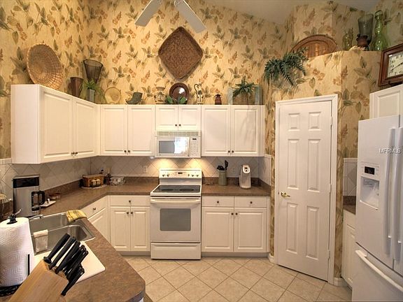 2nd image of 4297 Fairway Dr